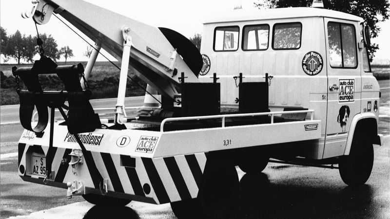 Die Anfänge waren beschaulich: Die erste Pannenhilfe leisteten 17 Mitarbeitern und der Mitgliedsbeitrag betrug stattliche zehn Mark im Jahr. (Bild: ACE Auto Club Europa)