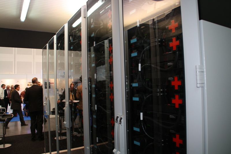 Zum Portfolio zählen auch Großspeicher für den Bereich „Industrial  Infrastructure“. (Bild: Zwettler, konstruktionspraxis)