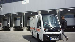 Die Elektrotransporter von Tropos eigen sich auch um in Städten sogenannte Mikro-Hubs zu bedienen. (Liefery)