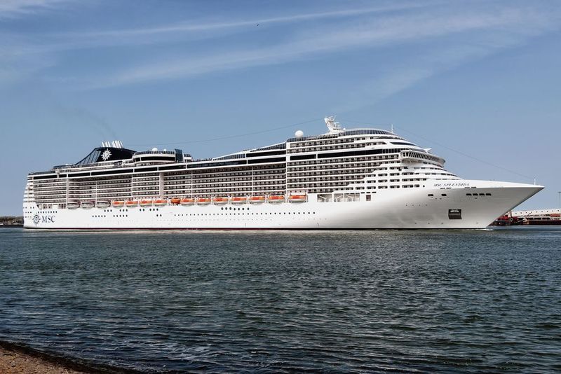 Leicht, ressourcenschonend, und gleichzeitig belastbar – was für den Leichtbau im Automobilbereich gilt, ist ebenso wichtig für den Schiffbau. Stahl-Aluminium-Verbindungen werden deshalb auch für Schiffe eingesetzt. (Bild: Roel Hemkes, flickr.com)