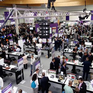 Morgens um 9.30 Uhr ist die Bude schon voll.(Bild: IT-BUSINESS)