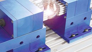 Mit Matrix-Spannsysteme lässt sich jede Form schnell und mit wenig Kraft fixieren. (Bild: Matrix)