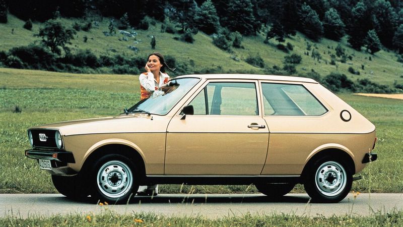 Auch der Audi 50 von 1974, ab 1975 auch als VW Polo gebaut, stammt von Bertone. (Bild: Audi AG)