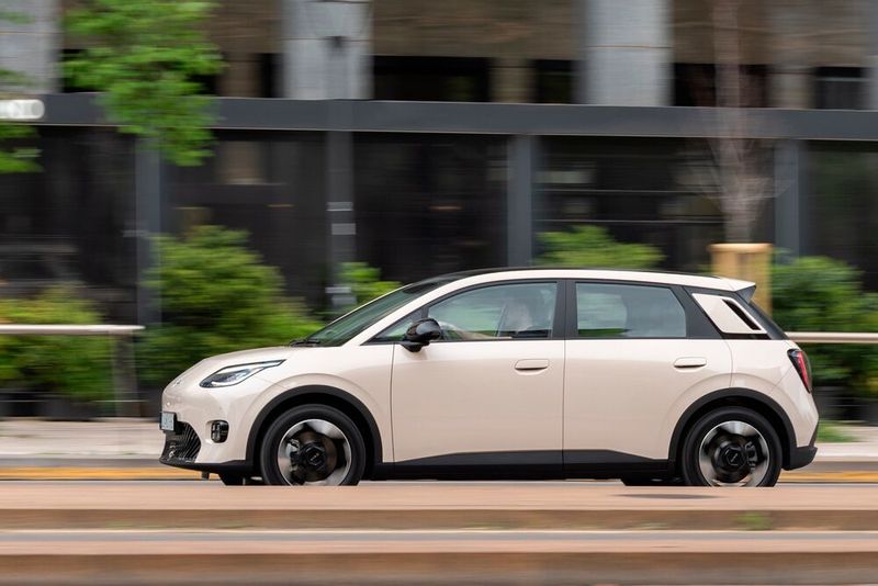 Der rund 4,30 Meter lange Fünftürer ist eine sympathische Erscheinung (Bild: GAC)