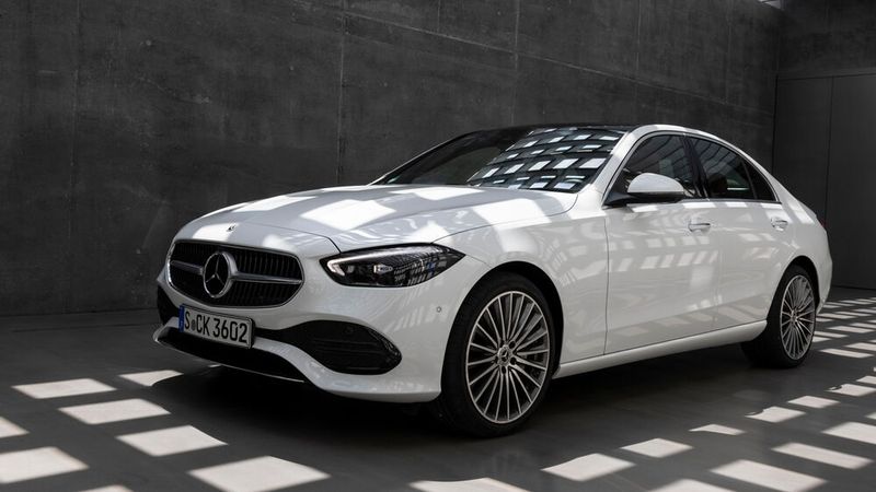 Platz eins unter den Plug-in-Hybriden im Juni 2023: die Mercedes C-Klasse mit 1.356 Neuzulassungen. (Bild: Mercedes-Benz)