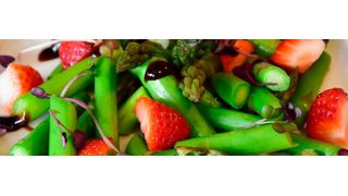 Not all low-carbohydrate diets are created equal when it comes to managing weight in the long-term. (Source: free licensed)