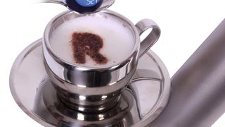 In der Lebensmittelproduktion geht nichts ohne Fremdkörperdetektion. Mit Prüfkörpern kann die Funktionstüchtigkeit sicher überprüft werden. (Bild: Rondotest)