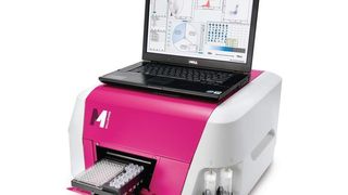Das guava easyCyte 8HT Tisch-Durchflusszytometer von Millipore erlaubt Zellanalysen auf dem eigenen Arbeitsplatz.  (Bild: Millipore)