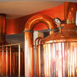 Das spezielle Analysegerät für sogenannte Craft-Brauereien arbeitet zusammen mit einer Smartphone-App und überwacht Zucker- und Alkoholgehalt.