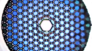 Mikroskopische Aufnahme einer Hohlkernfaser (Bild: MPL)