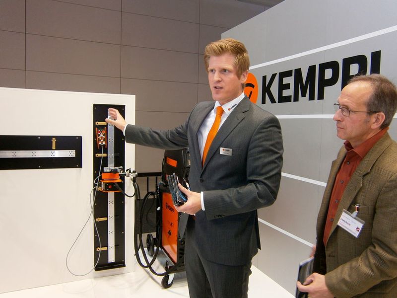 Kempii, der Spezialist für Schweiß-Software, zeigte seinen Neuigkeiten auf einer eigenen Pressekonferenz. (Königsreuther)