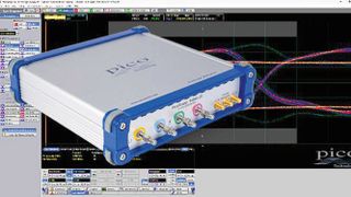 Das PicoScope 9404A-25 bietet eine Bandbreite von 25 GHz und eine Echtzeit-Abtastrate von 500 MS/s für niederfrequente, nicht wiederkehrende oder einmalige Ereignisse. (Bild: Pico)