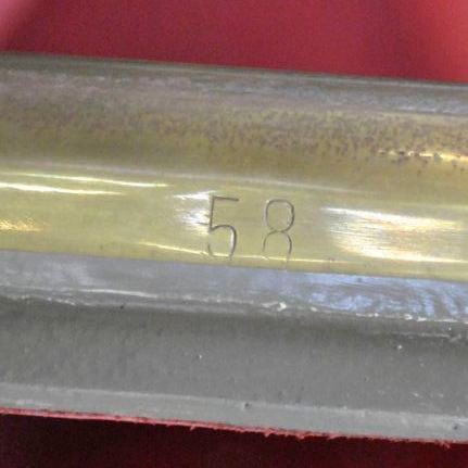 ... hatte Mercedes-Benz ihnen seinerzeit eine Art Seriennummer eingeschlagen. Auch daran erkennt man die Originalität bzw. professionelle Restaurierung eines 300 SL. (Dominsky/»kfz-betrieb«)