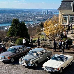 Blick auf den Rhein vom Grand Hotel auf dem Petersberg. Vor dem Hotel standen die Oldtimer, die traditionell ein Blickfang bei der Fortbildungsveranstaltung sind. (Bild:  ATR)