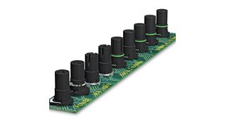 Signale, Daten oder Leistung: Gerätesteckverbinder gibt es für alle automatisierten Bestückungs- und Lötprozesse (Phoenix Contact)