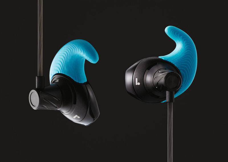 Die 3D-gedruckten In-Ear-Kopfhörer werden in vielen Farb- und Hardwarevarianten angeboten. Nikki Kaufman, Gründer und CEO von Normal: „Wir sind wirklich begeistert darüber, dass sich 3D-Druck zur Produktion unserer „Normals? eignet. Damit ist es möglich, jedem Kunden in nur 48 Stunden ein maßgeschneidertes Produkt anbieten zu können. Zu einem Preis, der uns und unsere Kunden zufriedenstellt.? (Bild: Normal)