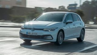 Der VW Golf 8 legte auch im Januar 2021 keine guten Zahlen auf. (Bild: Volkswagen)