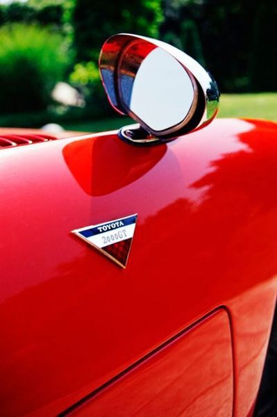 Auch bei den Details orientierte sich Toyota am aktuellen Zeitgeist. Mit dieser Mainstream-Einstellung fuhren die Japaner viele Jahre erfolgreich, allen voran in den USA. (Toyota)