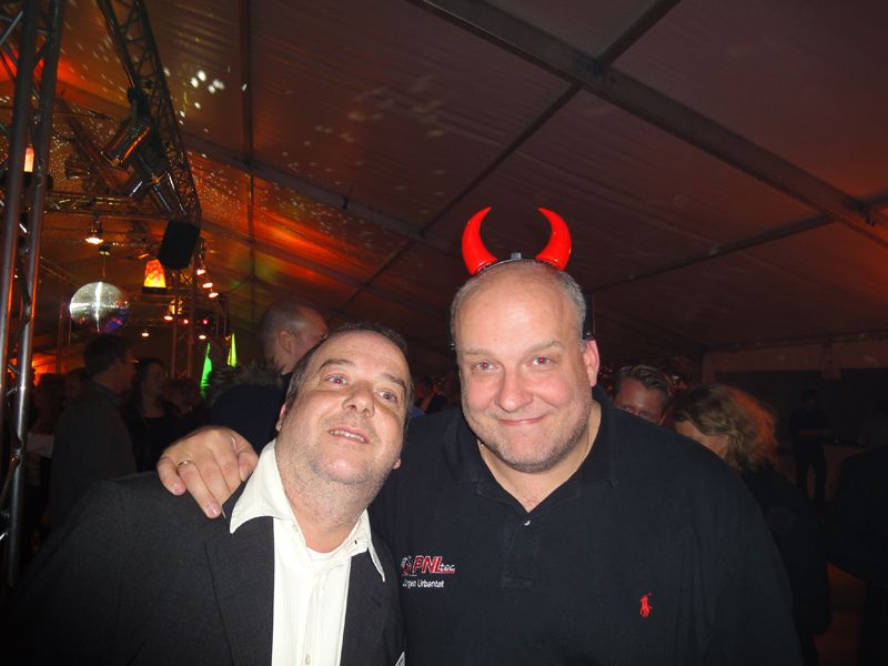 Jörg Sütterlin, Devil, mit Jürgen Urbantat, PNL-tec (r.) (Archiv: Vogel Business Media)