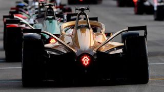 Die Formel E bleibt vorerst bis mindestens Ende Juni unterbrochen. (FIA Formel E)