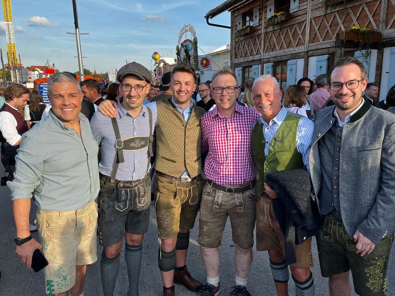 (v. l.) Greg Knox, Fabian Kaufmann und Tom Vogler, IT-Haus, Sascha Link, Bechtle, Gerd Wille, Cancom, Thomas Ingmann und Jan Schillinger, GSD. (Bild: Vogel IT-Medien GmbH)