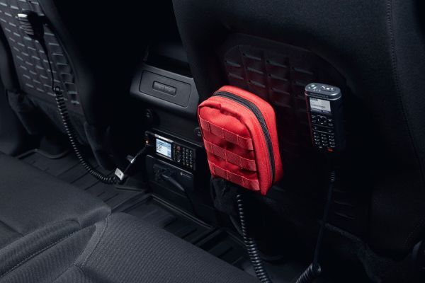 Mithilfe des Discovery hoffen dfie Retter, die Reaktionszeiten in Not- und Katastrophenfällen weiter verkürzen zu können und so noch mehr Leben zu retten. (Land Rover)