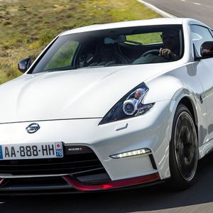 Nissan hat den 370Z Nismo überarbeitet.
