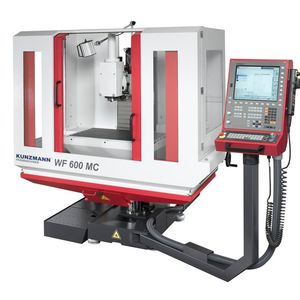 Die Kunzmann Maschinenbau GmbH, Remchingen-Nöttingen, entwickelt, fertigt und vertreibt manuelle und CNC-gesteuerte Universalfräsmaschinen,  Bearbeitungszentren – im Bild die WF600 MC  – sowie ergänzende Automationslösungen.