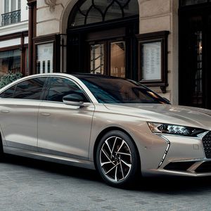 ... orientiert sich der DS 9 ...(Bild:  DS)