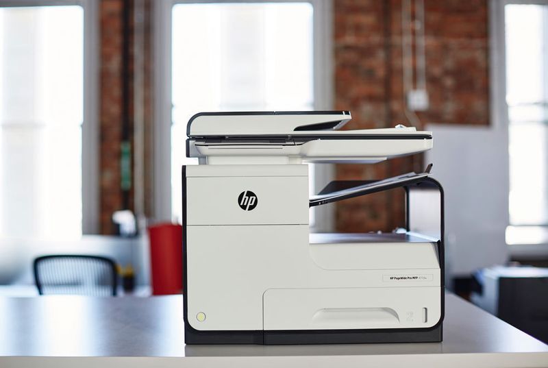 Bis zu 55 Seiten pro Minute druckt der HP PageWide Pro 477dw. (HP)