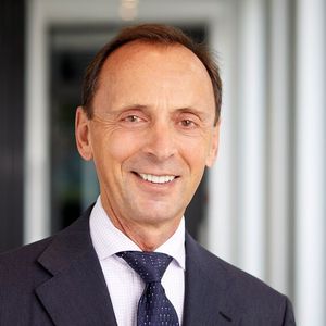 Klaus Kühn legt zum 30. September die Ämter als Vorsitzender des Aufsichtsrats sowie als Mitglied des Gesellschafterausschusses von Hella nieder.(Bild:  Hella)