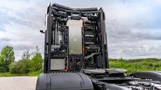 Brennstoffzellen statt Auspuffrohre: Daimler Truck testet den „Gen H2“. (Daimler Truck)