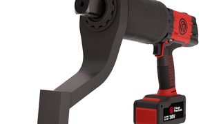 Das kräftigste Modell der CP86er Serie erreicht ein Drehmoment von 8100 Newtonmeter. Es stehen vier Modelle in bis zu drei Ausstattungsvarianten zur Verfügung. Dazu gehört vor allem die Vernetzbarkeit mit einer Smartphone-App, über die die Verschraubungsqualität kontrolliert werden kann.  (Bild: Chicago Pneumatic)