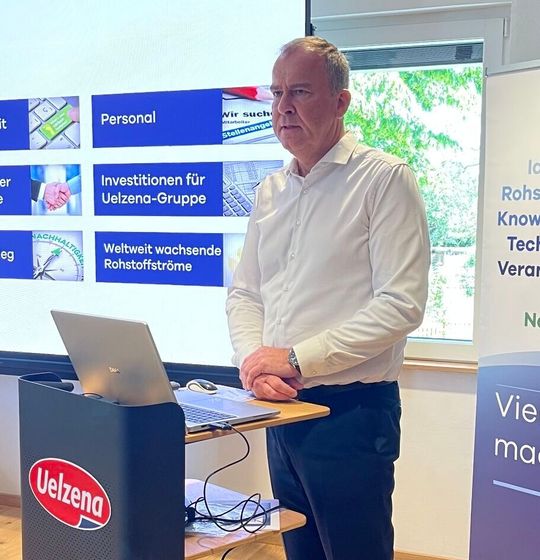 Vorstandsvorsitzender Jörn Dwehus: „Die Rahmenbedingungen im Milchmarkt sind derzeit herausfordernd wie selten zuvor, und sie werden es absehbar auch bleiben.“(Bild:  Uelzena)