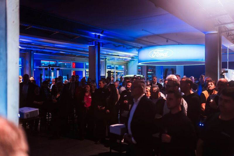 Die Gäste ... (Bild: Schröder Team)