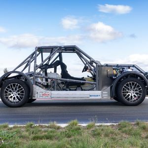 Stolze drei Meter Radstand haben die Chassis-Spezialisten von Benteler dem Rolling Chassis gegönnt.(Bild:  Bosch)
