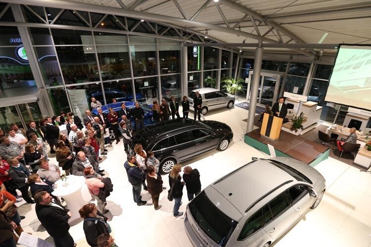 Großzügige Abmessungen, viel Glas, viel Licht. (Foto: Skoda)