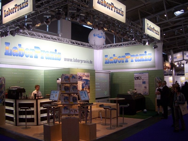 Am Stand der LaborPraxis können sich Besucher über neue Marketingformate informieren. (Bild LaborPraxis) (Archiv: Vogel Business Media)