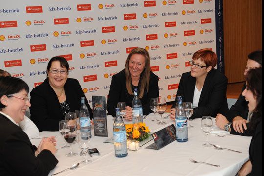 Gesprächsstoff gab es nach vier spannenden Workshops genug.  (Archiv: Vogel Business Media)