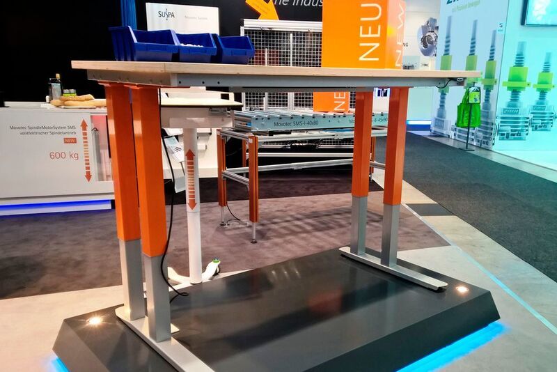 Suspa hat ein ergonomisches Tischsystem für Schwerlastanwendungen entwickelt, das beispielsweise in der Produktion zum Einsatz kommen kann. (S.Häuslein/konstruktionspraxis)