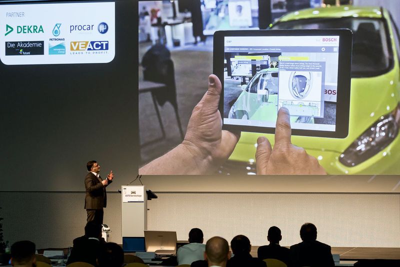 Blick in die Zukunft: Gerald Sailer von Bosch erklärte, wie die Augmented Reality den Service (schon bald) verändern wird. (Stefan Bausewein)