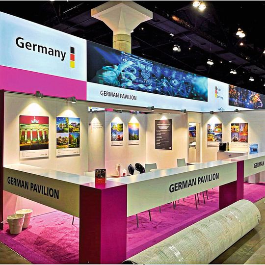 Der „German Pavilion“ auf der Display Week 2023. Hier stellen die Mitglieder des Deutschen Flachdisplay Forums (DFF) gemeinsam aus. Bei den elektronischen Displays treten immer wieder Probleme auf. Diese hat Klaus Wammes seit 25 Jahren gesammelt und analysiert.(Bild:  DFF)