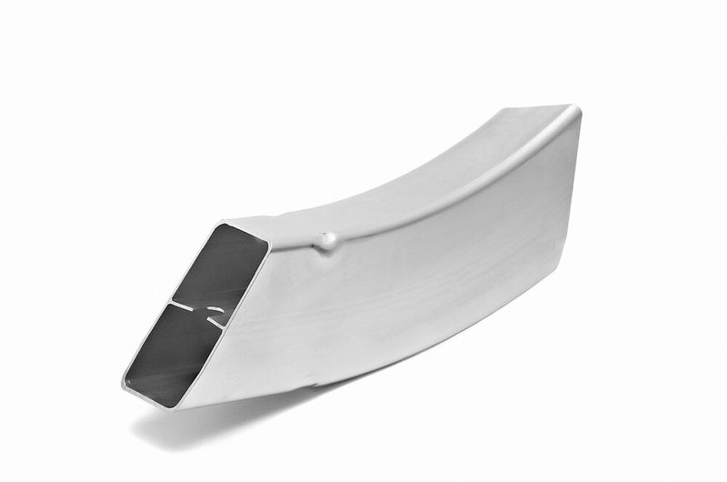 Beispiele für IHU-umgeformte Bauteile (Bild: Salzgitter Hydroforming/Dirk Diessel)