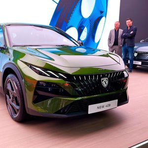 Peugeot hat den 408 überarbeitet.(Bild:  Wehner - VCG)