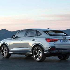 (Audi)