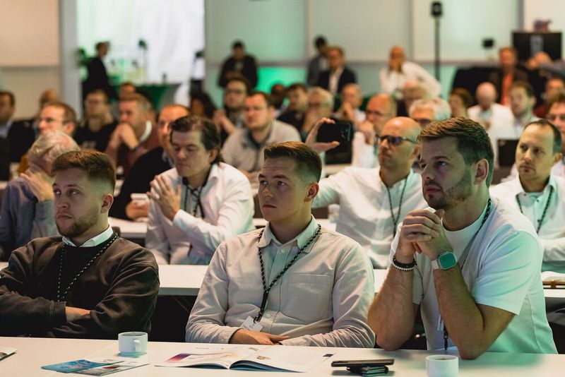 222 Teilnehmer lauschten den Vorträgen des Konstruktionsleiter-Forums. (Bild: Stefan Bausewein/VCG)