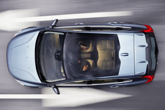 Anders als im C30 haben im neuen V40 auch die Fondpassagiere genügend Platz. (Volvo)
