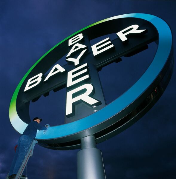 Bayer plant bis 2022 jährliche Steigerungen von durchschnittlich 4 % beim Umsatz, 9 % beim Ebitda vor Sondereinflüssen und 18 % beim Free Cash Flow.  (Bayer)