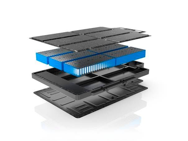 So hat Krauss-Maffei einen Leichtbau-Unterbodenschutzf für Fahrzeuge entwickelt. Auch dieses Sandwich-Konzept wird auf der JEC World 2026 in Halle 6 zu sehen sein. (Bild: Krauss-Maffei)