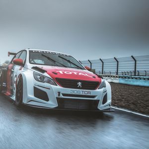 2018 können Fahrzeuge wie der 308 TCR ...(Bild:  Peugeot Sport)